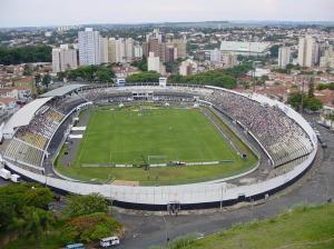 Estádio Moisés Lucarelli, onde o Red Bull Brasil irá mandar os seus jogos